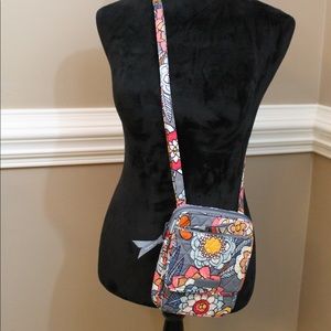 Vera Bradley mini Hipster